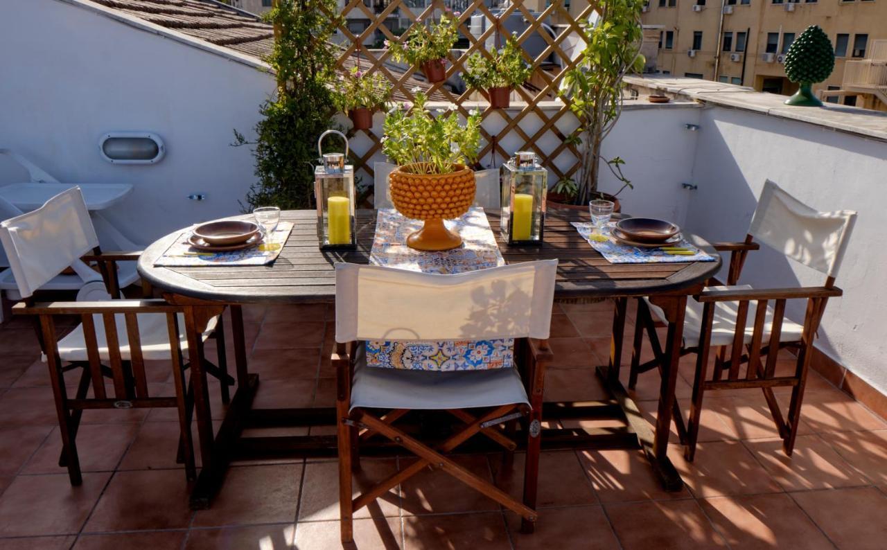 Attico Con Terrazza Sul Porto Apartman Palermo Kültér fotó