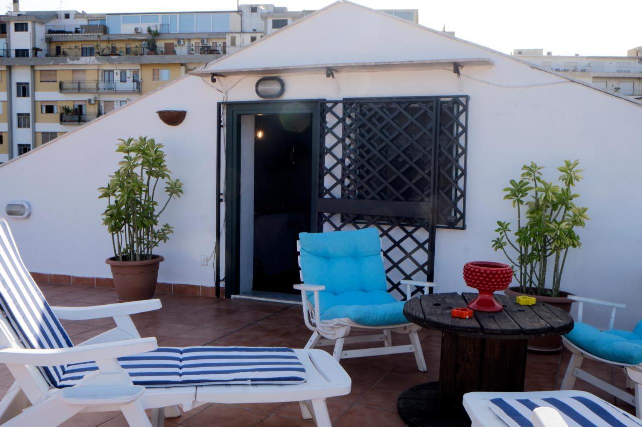 Attico Con Terrazza Sul Porto Apartman Palermo Kültér fotó