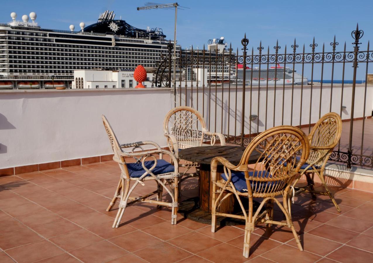 Attico Con Terrazza Sul Porto Apartman Palermo Kültér fotó